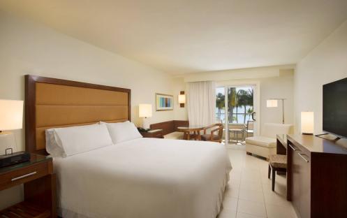 Casa Marina - Ocean View with Balcony Bedroom