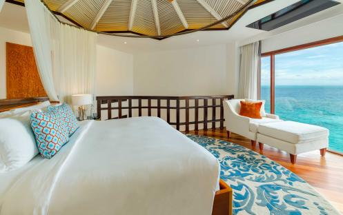 OZEN-RESERVE-BOLIFUSHI-Private-Ocean-RESERVE-Master-Bedroom-scaled