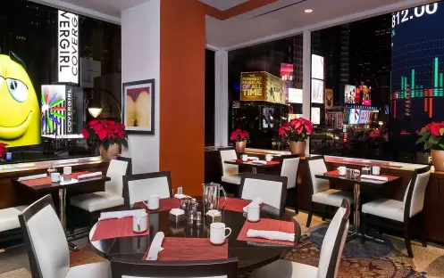 Crowne Plaza New York - Broadway 49 Restaurant table Crowne Plaza New York - Broadway 49 Restaurant table