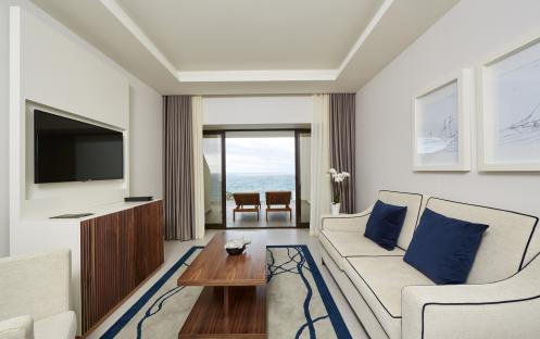 Family Deluxe Sea View Room