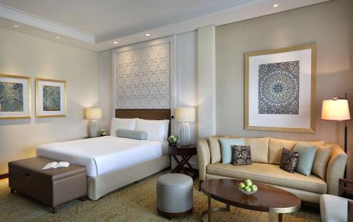 The Ritz-Carlton, Dubai, JBR - Deluxe Room - King