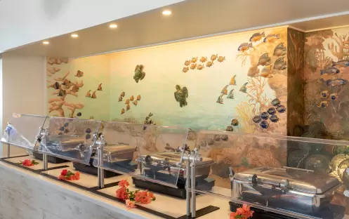 61-reef-bar-and-grill-buffet