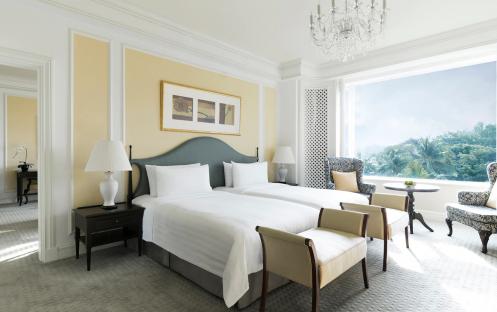 Shangri-La-Singapore-Deluxe-Suite-Twin-Bedroom