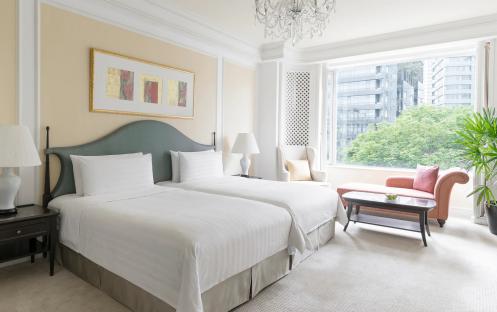 Shangri-La-Singapore-Valley-Wing-One-Bedroom-Suite-Twin-Bedroom