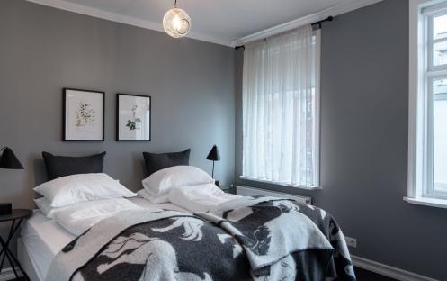 Reykjavik Residence Hotels - Three Bedroom Apartment Master Bedroom