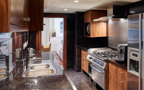 One and Only Cape Town - Island Family Suite Kitchen