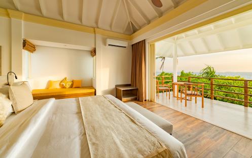 Siyam World - Beach House Bedroom