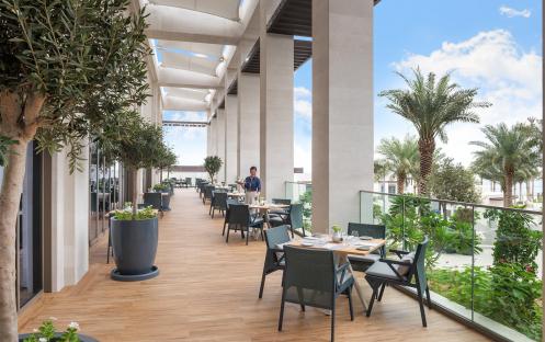 Address Beach Resort Fujairah - The Restuarant Exterior Terrace