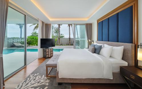 2---Angsana-Laguna-Phuket-Three-Bedroom-Pool-Suite-Beachfront