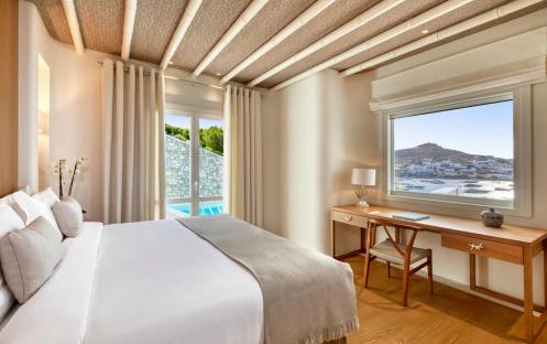 Santa-Marina-Mykonos-Crystal-Villa-Mater-Bedroom