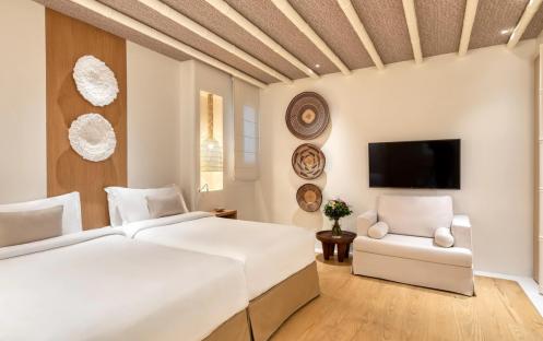 Santa-Marina-Mykonos-Crystal-Villa-Second-Bedroom