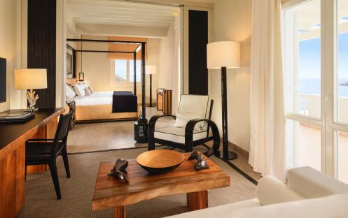 Santa-Marina-Mykonos-Luxury-Suite-Desk