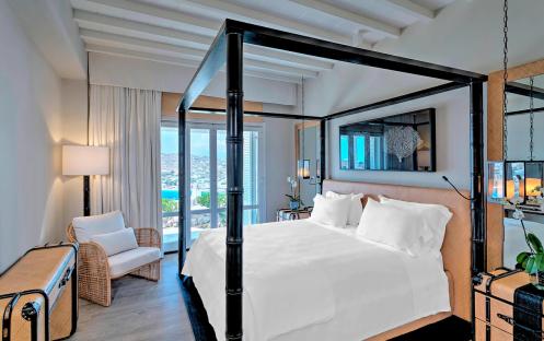 Santa-Marina-Mykonos-Pearl-Villa-Master-Bedroom