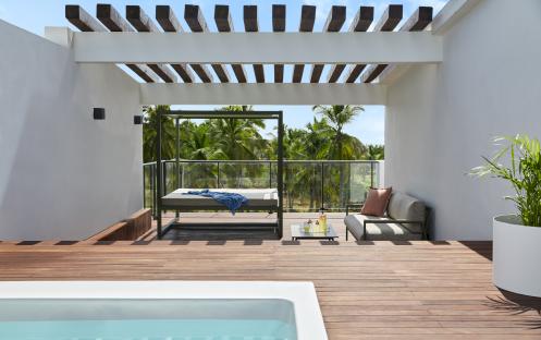 FPC_FC_Two_Story_Rooftop_Terrace_Suite_with_Plunge_Pool_HR