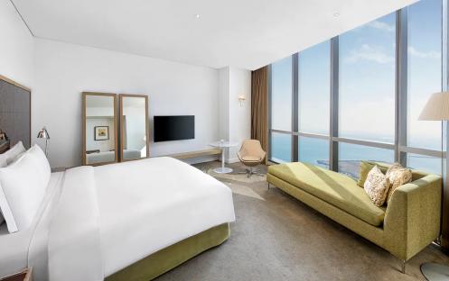 Conrad-Abu-Dhabi-Executive-Room-King-Bed