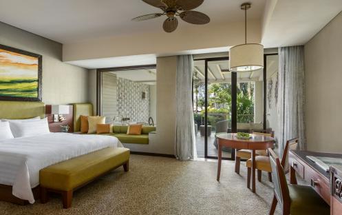 Shangri-La_s Rasa Ria Resort and Spa - Ocean Wing Jr Suite Garden King