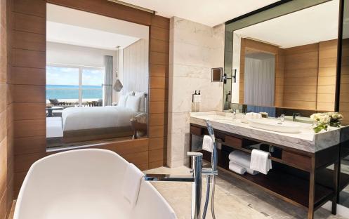 Intercontinental Ras Al Khaimah - Junior Suite One Bedroom Bathroom