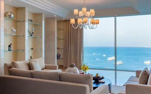 Rixos-The-Palm-Grand-King-Suite-Living-Room