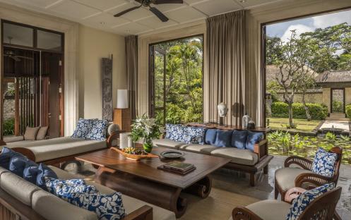 Four Seasons Jimbaran Bay - Three Bedroom Residence Garden Villa  Living Room