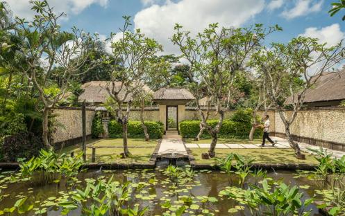 Four Seasons Jimbaran Bay - Three Bedroom Residence Garden Villa Pond