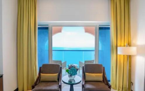 Rixos Marina Abu Dhabi - Premium Room Sea View