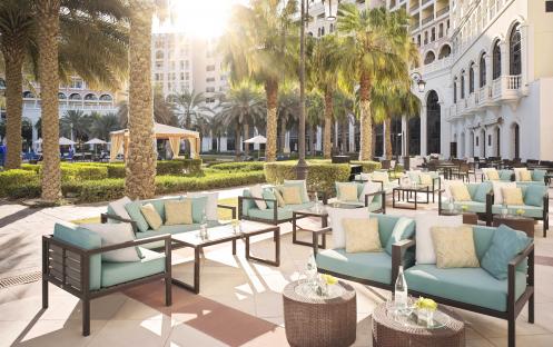 Mijana Terrace - The Ritz-Carlton Abu Dhabi, Grand Canal