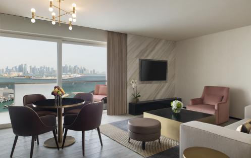 One Bedroom Premium Suite Sea View