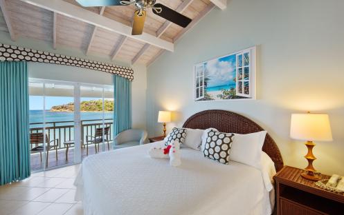 Tropical Waterfront Room