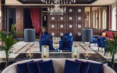 Orient Bar & Lounge