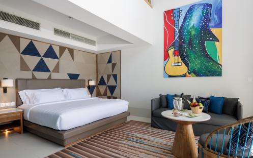 Hard Rock Hotel Maldives_Silver_Family_Studio_Master_Bedroom
