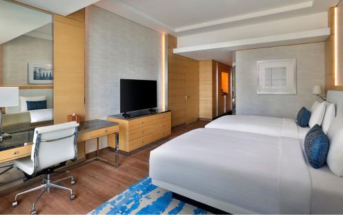 Marriott Resort Palm Jumeirah - Family Palm Sea View Room Detail