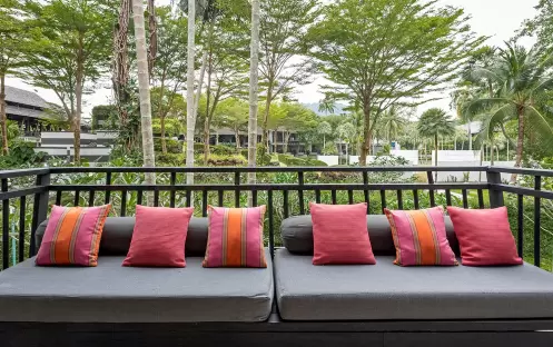 ONE-BEDROOM-PEARL-SHELL-SUITES-07