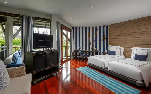 The-Slate-Two-Bedroom-Pearl-Shell-Suite-05_001