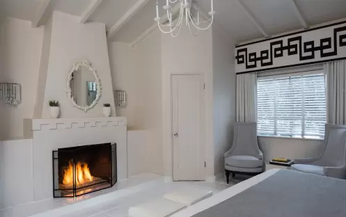 Premium Courtyard Studio