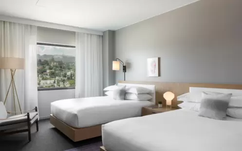 West Hollywood - Kimpton Everly - Hollywood Sign 2 Queen Beds