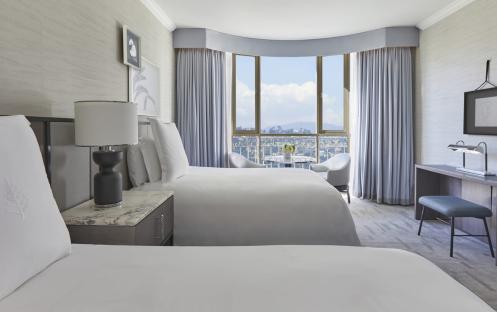 Beverly Wilshire, A Four Seasons Hotel Signature Room Double