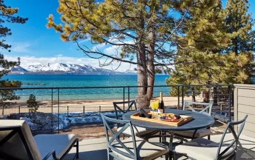 Premier Lakefront Suite Premier Lakefront Suite