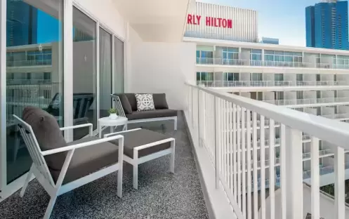 Beverly-HIlton-One-King-Bed-Executive-Suite-with-Terrace-Balcony Beverly-HIlton-One-King-Bed-Executive-Suite-with-Terrace-Balcony