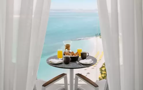 Movenpick Resort Al Marjan Island - Deluxe Beach & Pool View Room