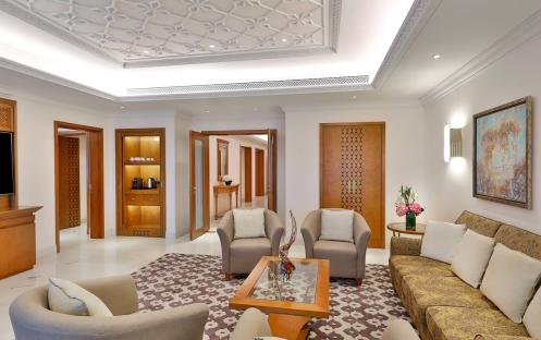 Al-Bustan-Palace-Ritz-Carlton-Abu-Dhabi-Presidential-Suite-Living-Room
