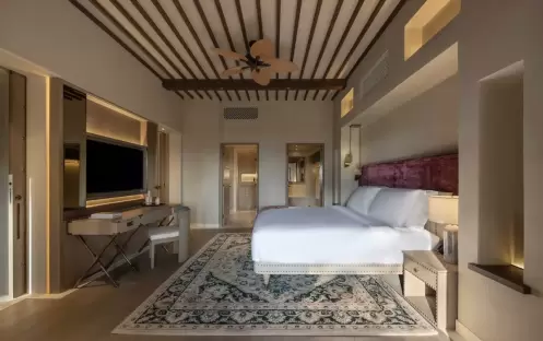 Bab Al Shams Deluxe Suite