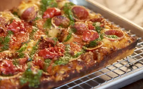 CIVILIAN Hotel - Emmy Squared Pizza & Spirits