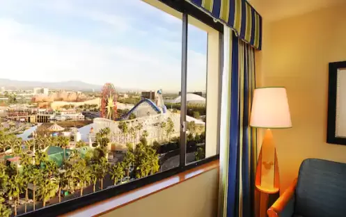 Disney's Paradise Pier Hotel - Premium View Room