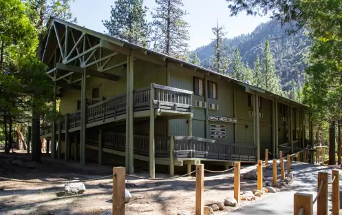 John Muir Lodge - Cedar Grove Snack Bar