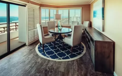 The-Water-Front-Beach-Resort-Oceanfront-1-Bedroom-1-King-Deluxe-Suite
