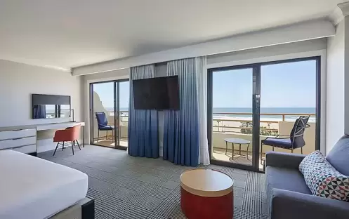 The-Waterfront-Beach-Resort-Oceanfront-1-King-Bed