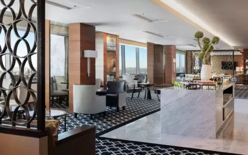The-Ritz-Carlton_-Los-Angeles-Club-Level