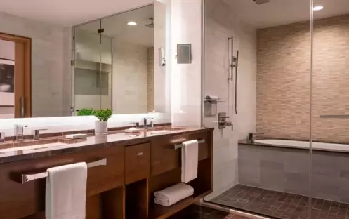 The-Ritz-Carlton_-Los-Angeles-Executive-Suite-King-Detail