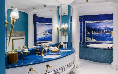 Burj-Al-Arab-Sky-Marina-Suite-Bathroom