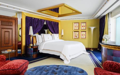 Burj-Al-Arab-Sky-Palm-Suite-Bedroom